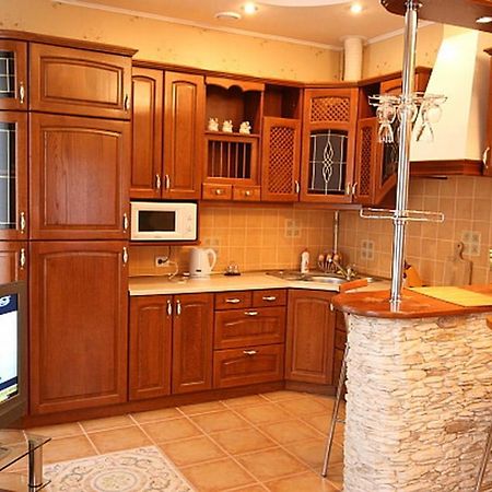 Park Apartment Lviv Bagian luar foto